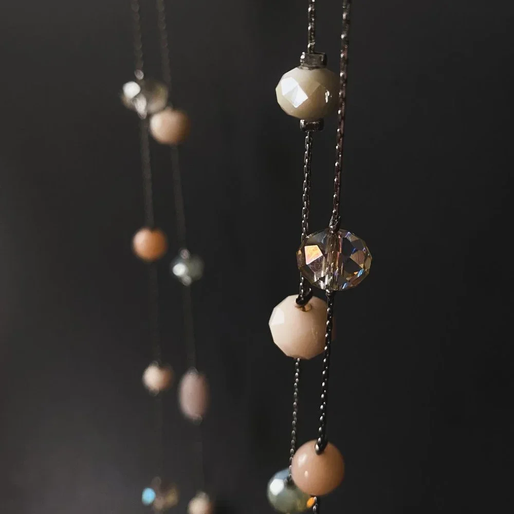 38" LOFT Pastel Pink Champagne Beaded Silver Chain Boho Double Strand Necklace - Picture 6 of 11